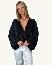 Load image into Gallery viewer, Willa Plisse Blouse