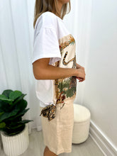 Load image into Gallery viewer, Herme Cheetah Tee