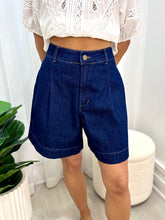 Load image into Gallery viewer, HAYDEN PLEATED DENIM SHORT