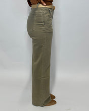 Load image into Gallery viewer, Shirley Jeans
