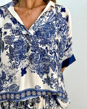 Load image into Gallery viewer, Meridian Silky Shirt
