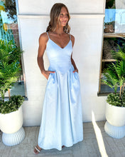 Load image into Gallery viewer, Zephy Maxi Dress