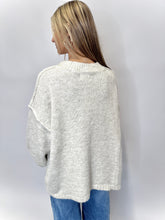 Load image into Gallery viewer, Alice Button Cardi