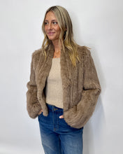 Load image into Gallery viewer, Pelliccia Fur Jacket