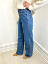 Load image into Gallery viewer, Clara Wide Leg Jeans