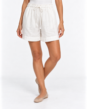 Load image into Gallery viewer, Jude Pleated Short - White