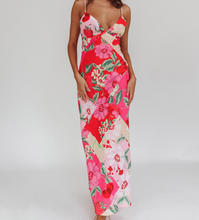 Load image into Gallery viewer, Kamilla Maxi Dress