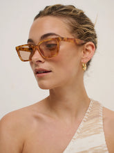 Load image into Gallery viewer, Kitty Rect Sunglasses