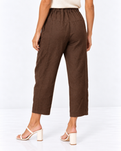 Load image into Gallery viewer, Luxe Linen Pants - Chocolate