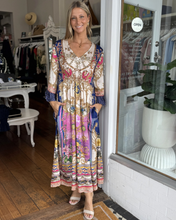 Load image into Gallery viewer, Alberta Midi Dress