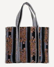 Load image into Gallery viewer, Parisian Cool Tote