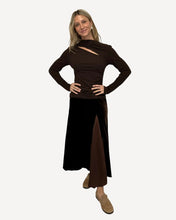 Load image into Gallery viewer, Valencia Velvet Midi Skirt