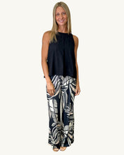 Load image into Gallery viewer, Expression Pants