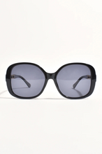 Load image into Gallery viewer, Adorne Bexley Sunglasses