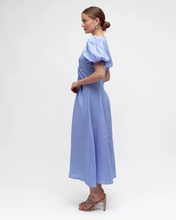 Load image into Gallery viewer, Chica Twist Linen Dress