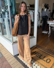 Load image into Gallery viewer, Harlow Linen Pants - Taupe