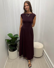 Load image into Gallery viewer, Kourtney Maxi Dress
