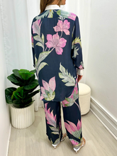 Load image into Gallery viewer, Ubud Shirt / Navy