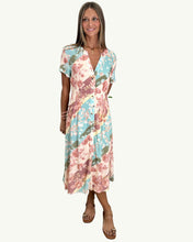 Load image into Gallery viewer, Tetta Midi Dress