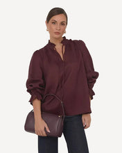 Load image into Gallery viewer, Sandra Long Sleeve Linen Top