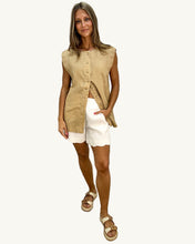Load image into Gallery viewer, white shorts tan vest