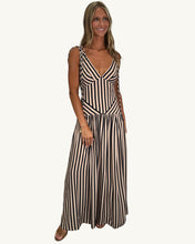 Load image into Gallery viewer, Elsie Maxi Dress