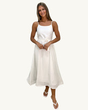 Load image into Gallery viewer, A-line pretty dress