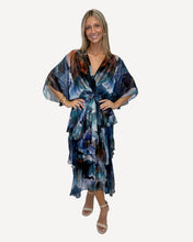 Load image into Gallery viewer, floaty floral dress