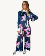 Load image into Gallery viewer, Ubud Shirt / Navy