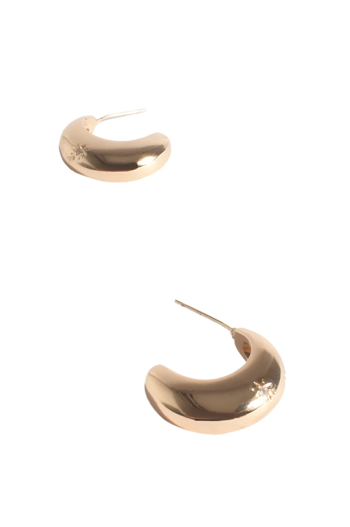 Polished Curve Front Event Earrings