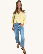 Load image into Gallery viewer, Andrea Linen Top